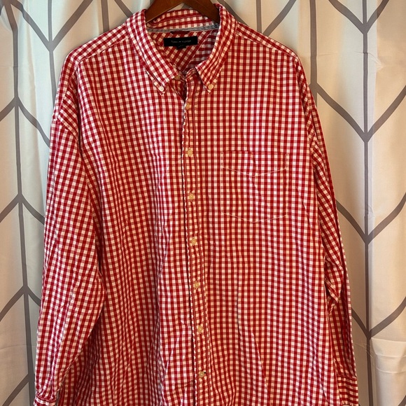 Tommy Hilfiger Red and White Casual Button Down Shirt - Picture 1 of 5